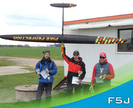 F5J Hořice - Zima, vítr, a chození do pole :)
